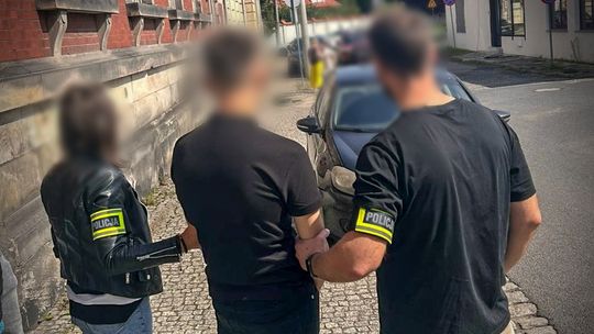 23-latek z powiatu zgorzeleckiego chciał oszukać bank w Żaganiu [WIDEO]