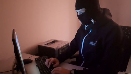 45-latek przekazał oszustom 85 tysięcy złotych
