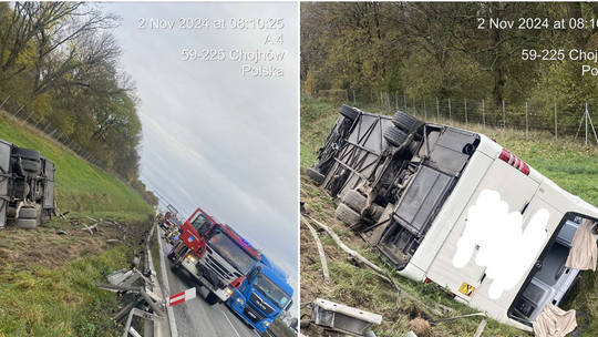 Autobus wypadł z jezdni i przewrócił się na bok