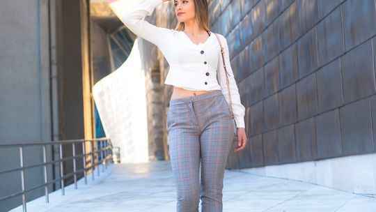 Casual chic ? jak wyglądać stylowo i czuć się swobodnie każdego dnia?
