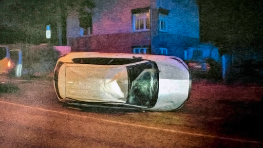 Gorzów Wielkopolski: dachował kradzionym autem