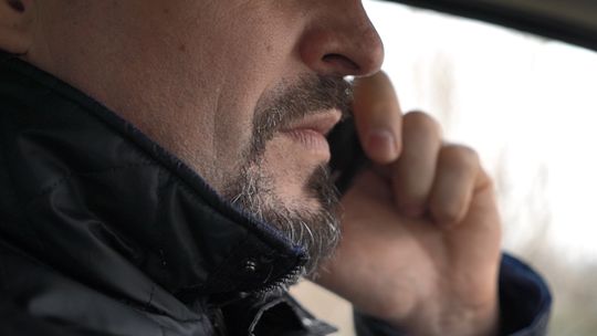 Gorzów Wielkopolski: seniorka zorientowała się, że podający się za policjanta mężczyzna jest oszustem Gorzów Wielkopolski: seniorka zorientowała się, że podający się za policjanta mężczyzna jest oszustem