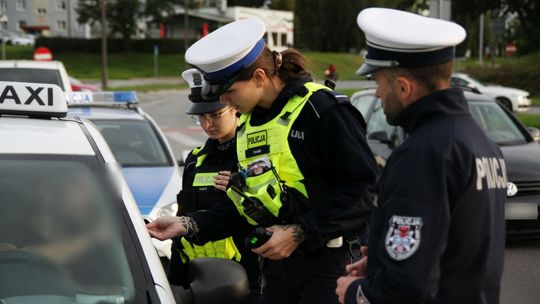 Kontrole drogowe w Gorzowie: mandaty, zatrzymane dowody rejestracyjne i prawo jazdy