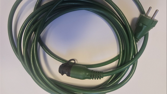 Lubań: ukradł kabel z karetki Lubań: ukradł kabel z karetki