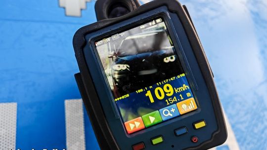 Międzyrzecz: 109km/h na oblodzonej drodze i w obszarze zabudowanym