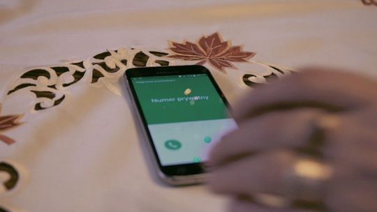 Oszust przekonał kobietę, że jej oszczędności są zagrożone