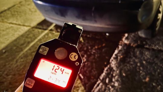 Pędził 124 km/h w terenie zabudowanym