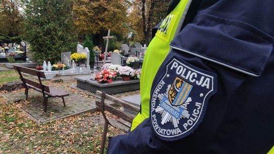 Policja apeluje o ostrożność przed dniem Wszystkich Świętych Policja apeluje o ostrożność przed dniem Wszystkich Świętych