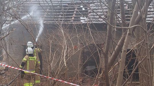 Pożar pustostanu w Radzimowie