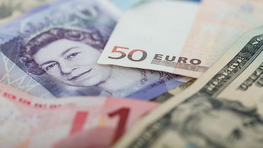 Prezes Cinkciarz.pl poszukiwany listem gończym - klienci stracili ponad 112 mln zł