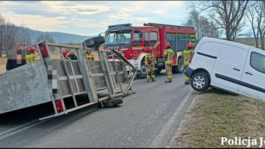 Silny wiatr może być niebezpieczny Silny wiatr może być niebezpieczny