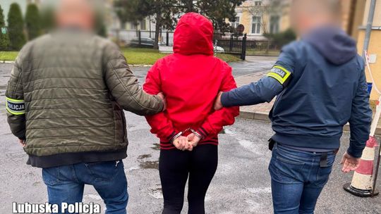 Sulechów: policjanci zatrzymali dwie osoby odpowiedzialne za liczne kradzieże sklepowe