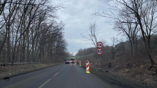 Trwają prace ziemne związane z budową ścieżki rowerowej Bogatynia-Zatonie