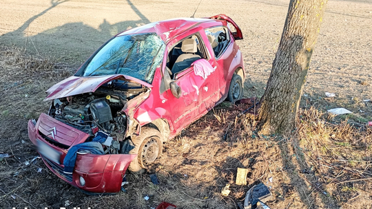 Wschowa: bez wiedzy właściciela odjechał samochodem, w którym znajdował się nieletni
