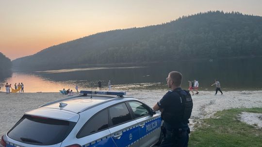 Wspólna służba Policji i Straży Pożarnej nad wodami powiatu lubańskiego