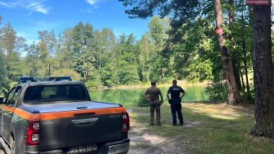 Wspólne patrole policji i straży leśnej w powiecie żarskim
