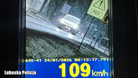 Żagań: pędził ponad 100km/h przez miejscowość