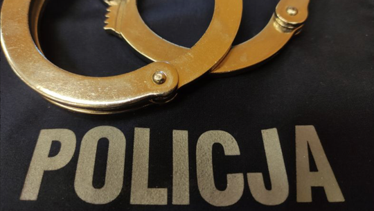 Zgorzelec: 34-latek zatrzymany za zniszczenie drzwi i włamania do piwnic