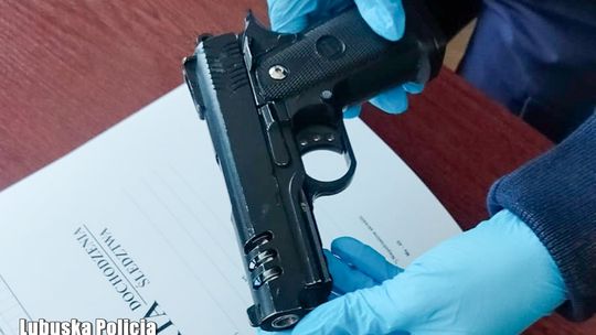 Zielona Góra: 50-latek groził bronią ekspedientce