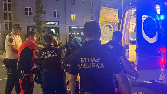 Zielona Góra: Strażnicy miejscy pomogli mężczyźnie