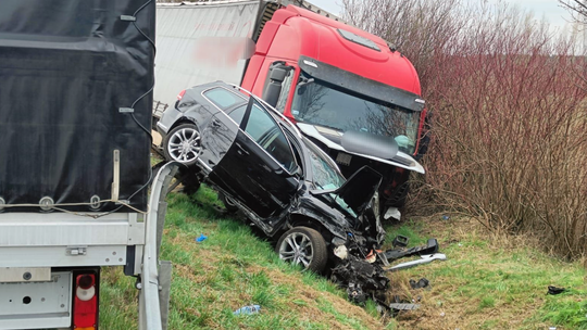 Zielona Góra: Z ostatniej chwili - wypadek na DK27 droga zablokowana