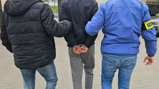 Zielona Góra: zatrzymanie podejrzanego o kradzież kolekcjonerskich motocykli