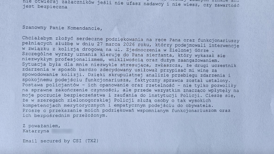Zielonogórscy policjanci pomogli kobiecie uniknąć niesłusznych konsekwencji po kolizji