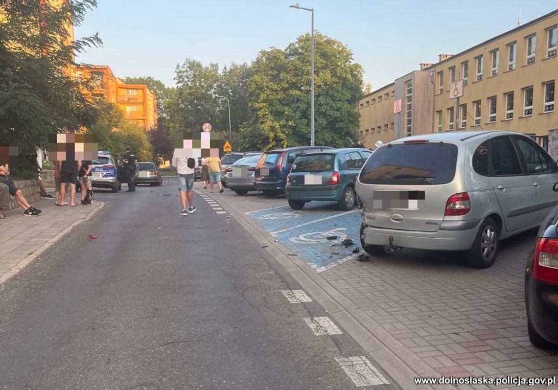 14-latek ukradł matce BMW. Skasował cztery auta