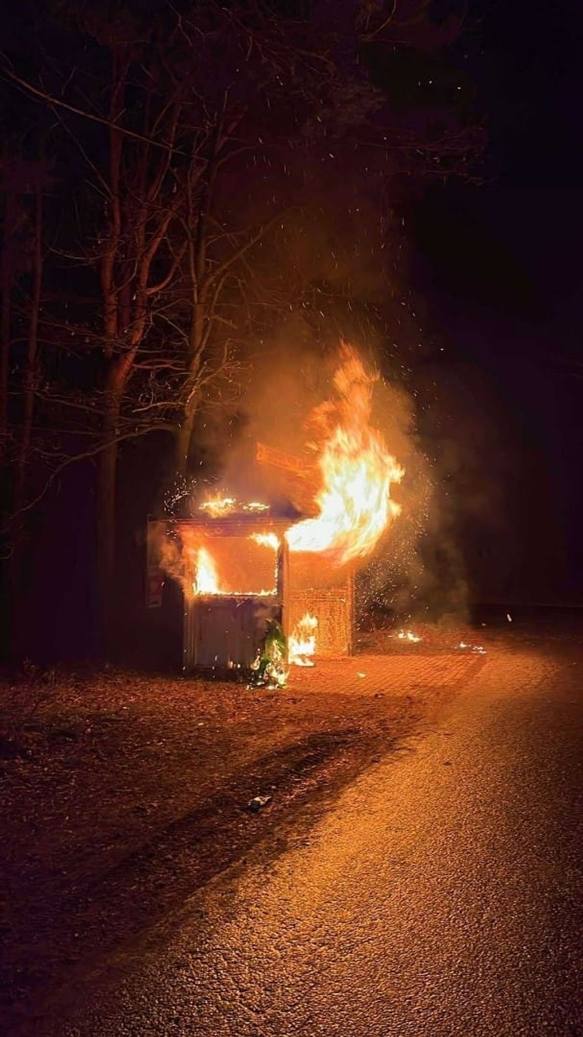 Akt wandalizmu  w Czerwonej Wodzie