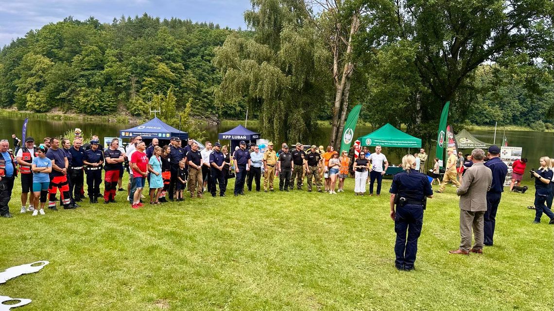 Bezpieczeństwo nad wodą i czyste powietrze
