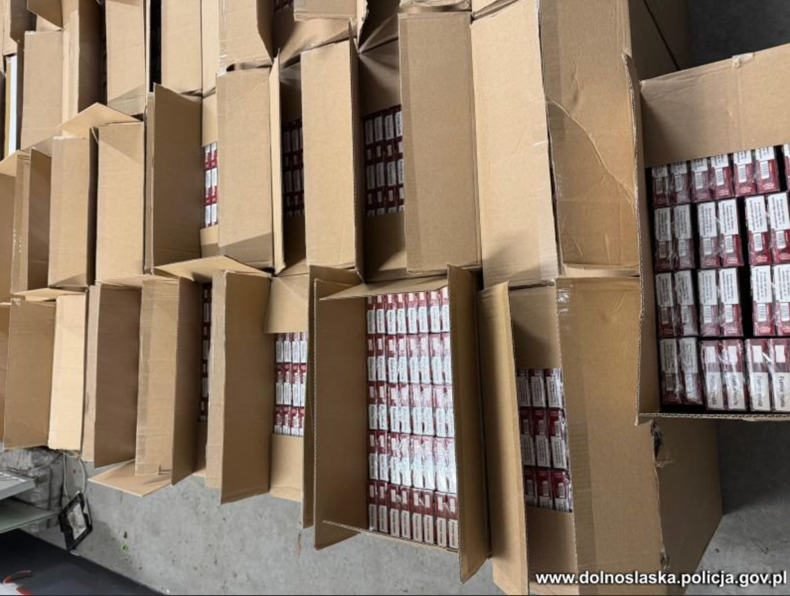 Bogatynia: dzięki pracownikom jednego z zakładów pracy ujawniono nielegalne papierosy