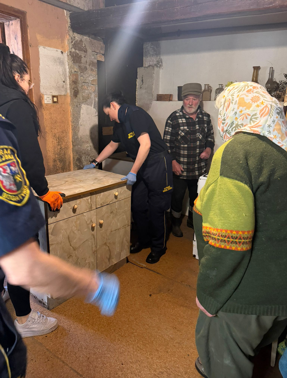 Bogatynia: Straż Miejska zorganizowała pomoc dla potrzebującej rodziny