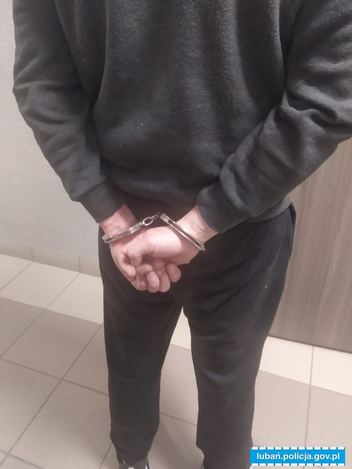 Lubań: seria włamań i narkotyki