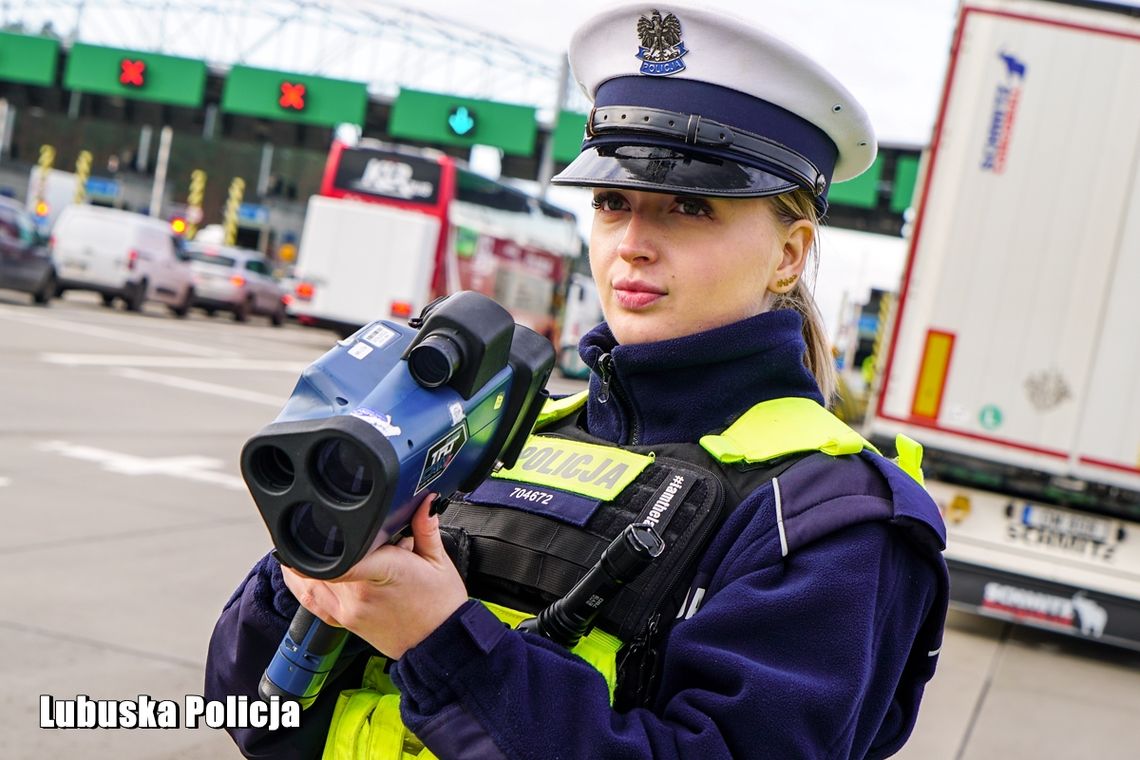 Lubuskie: Ośmiu kierowców po alkoholu i blisko 30 wykroczeń drogowych. Lubuskie: Ośmiu kierowców po alkoholu i blisko 30 wykroczeń drogowych.