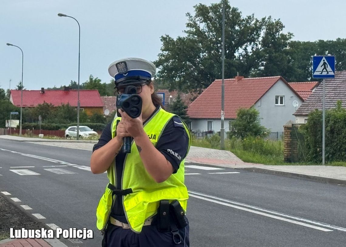 Policyjne STOP dla niebezpiecznych zachowań za kierownicą