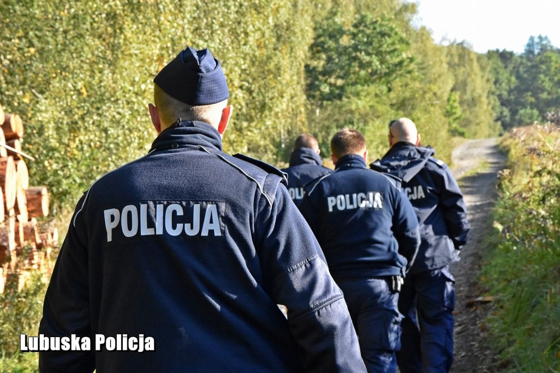 Powiat żarski: zaginiona seniorka szybko odnaleziona przez policjantów