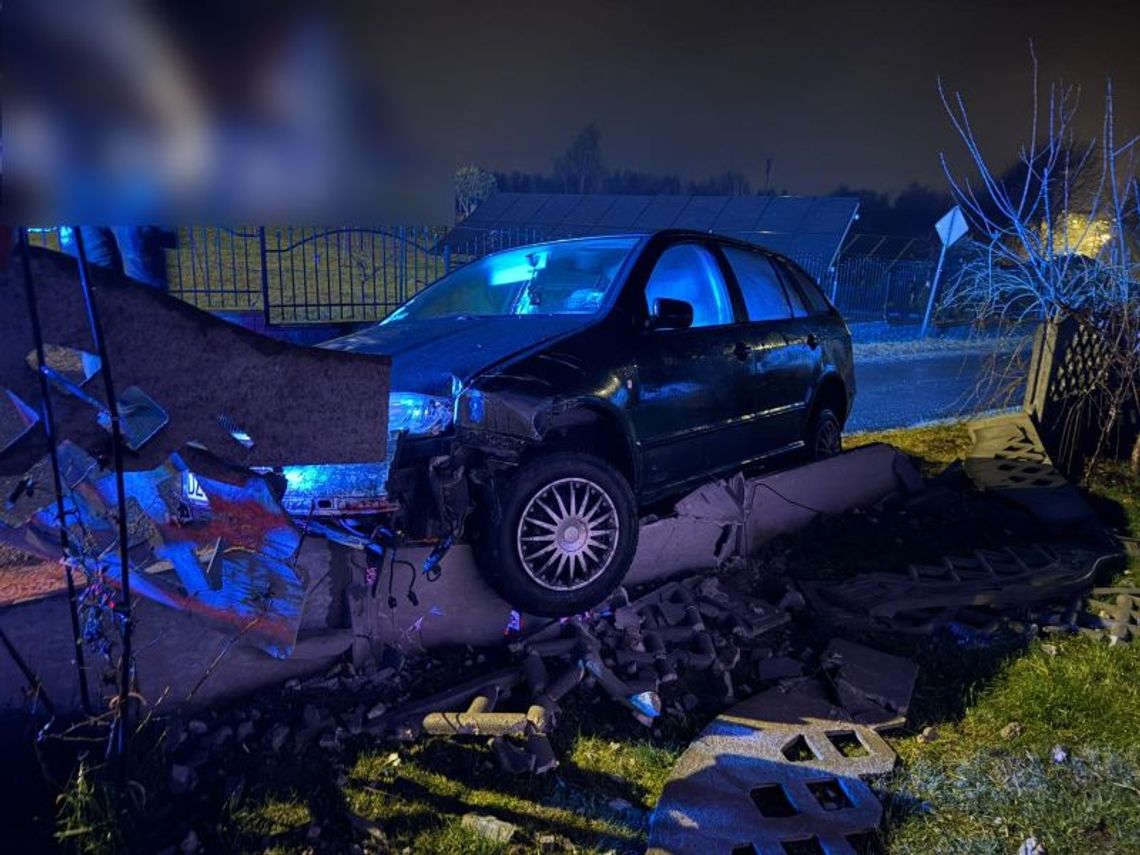 Powiat zgorzelecki: pijany wjechał w ogrodzenia jednej z posesji Powiat zgorzelecki: pijany wjechał w ogrodzenia jednej z posesji