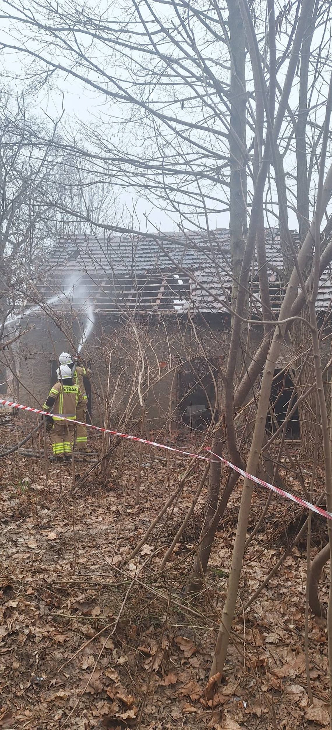 Pożar pustostanu w Radzimowie