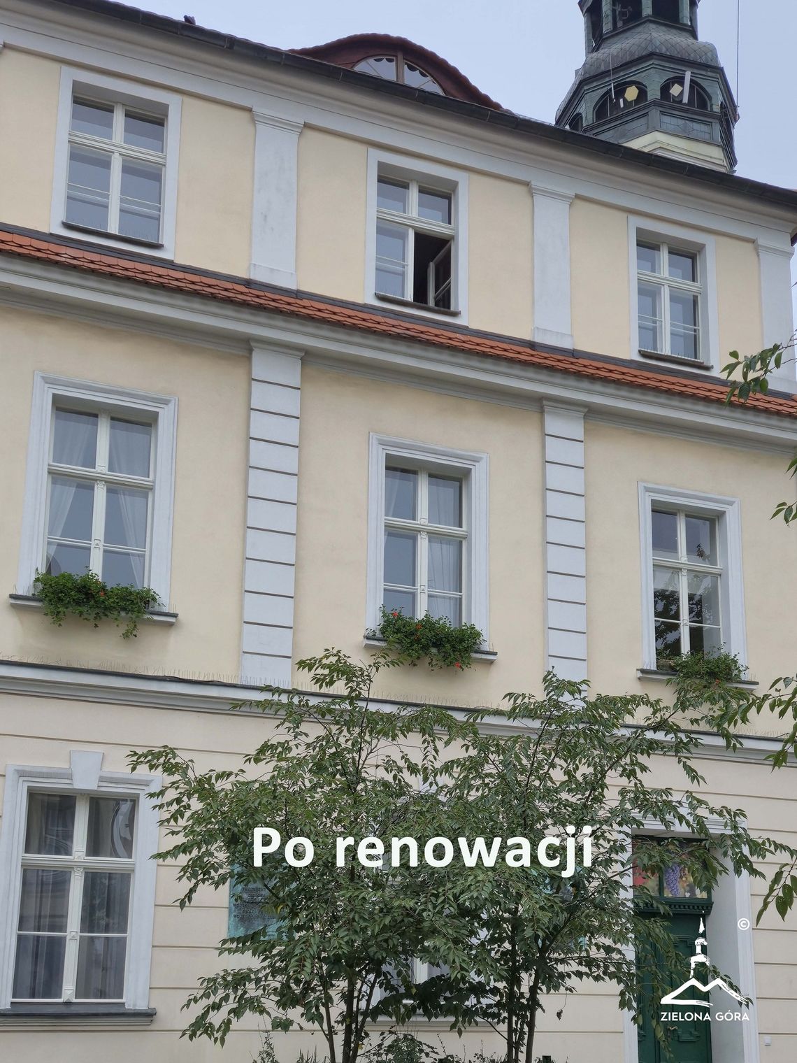 Renowacja okien Ratusza w Zielonej Górze zakończona