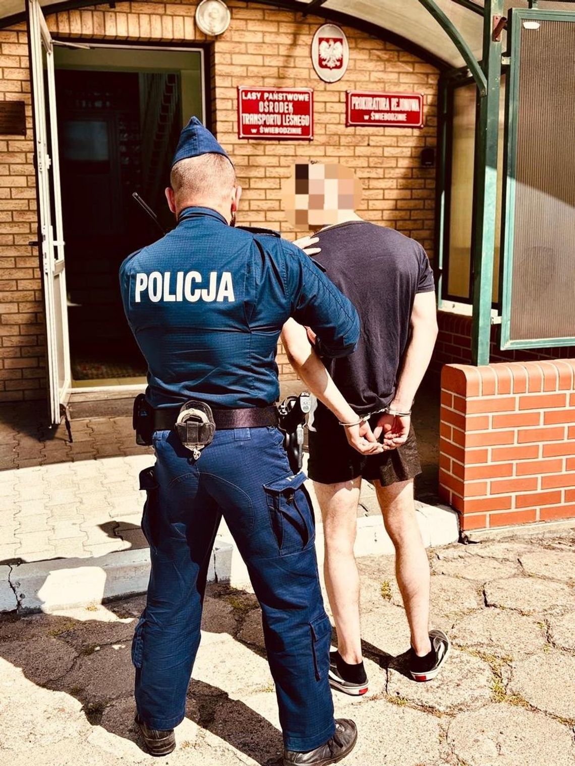 Sulechów: Włamywacz zatrzymany dzięki błyskawicznej akcji policji.