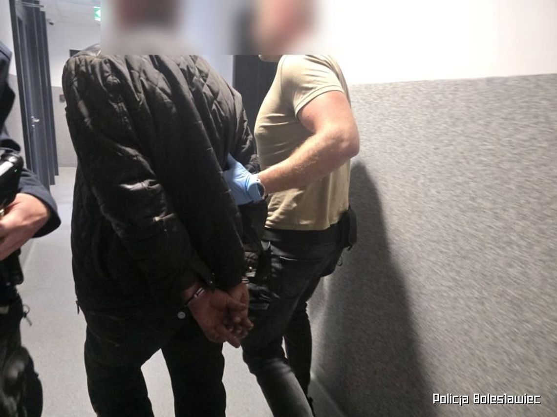 Szokujące znalezisko! Porzucili niebezpieczne odpady – jeden z zatrzymanych już siedzi!