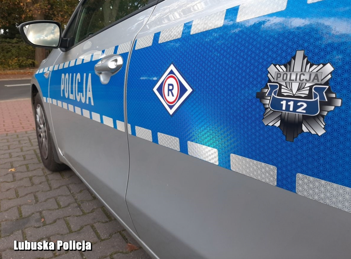 Żagań: pijany jechał po chodniku