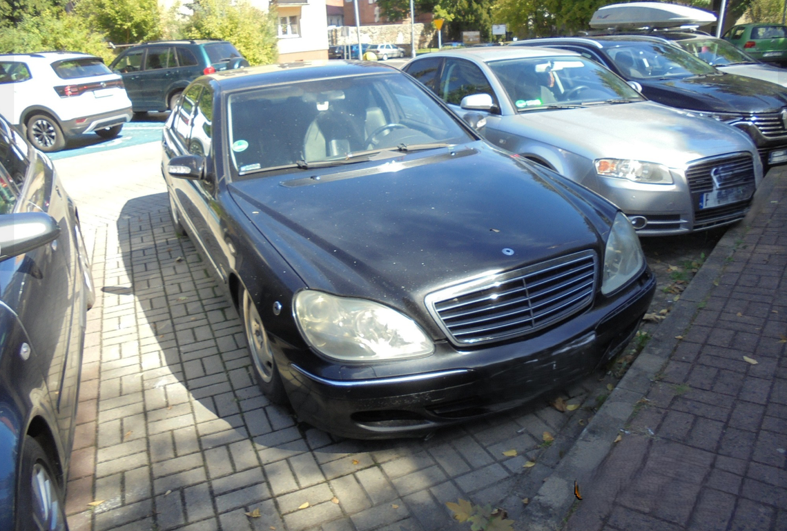 Żary: kolejny wrak usunięty przez Straż Miejską Żary: kolejny wrak usunięty przez Straż Miejską