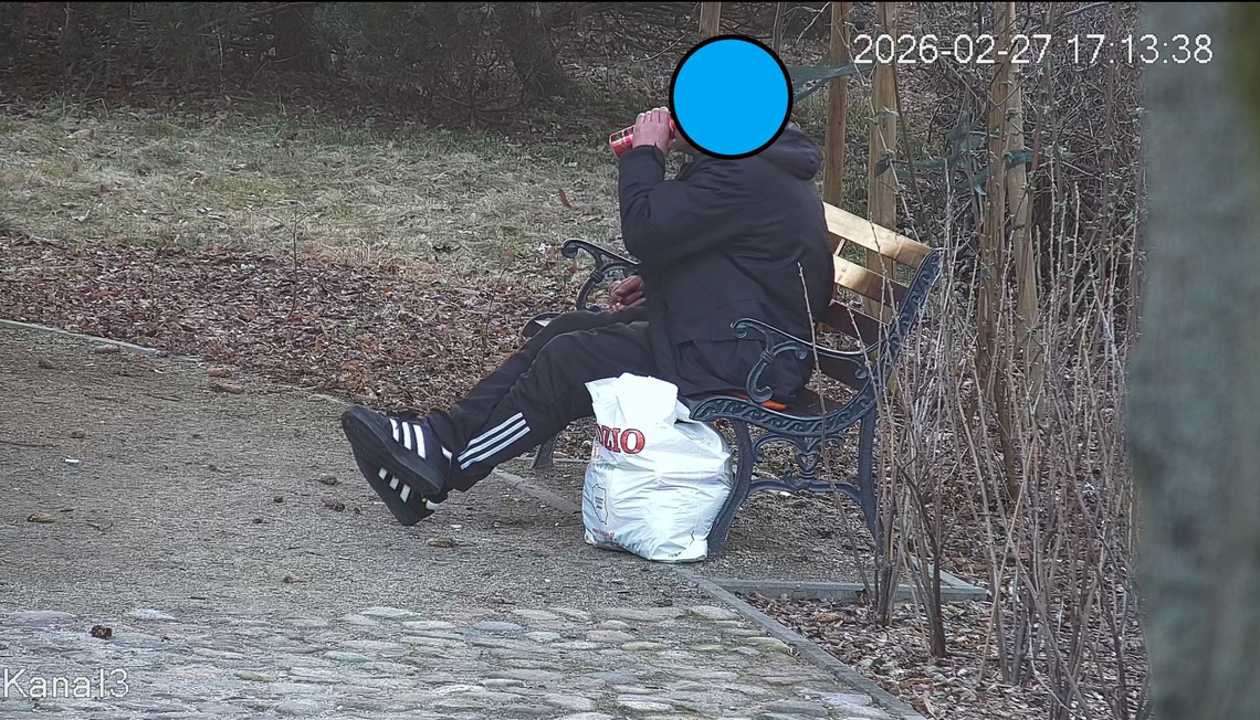 Żary: pił alkohol w miejscu publicznym Żary: pił alkohol w miejscu publicznym