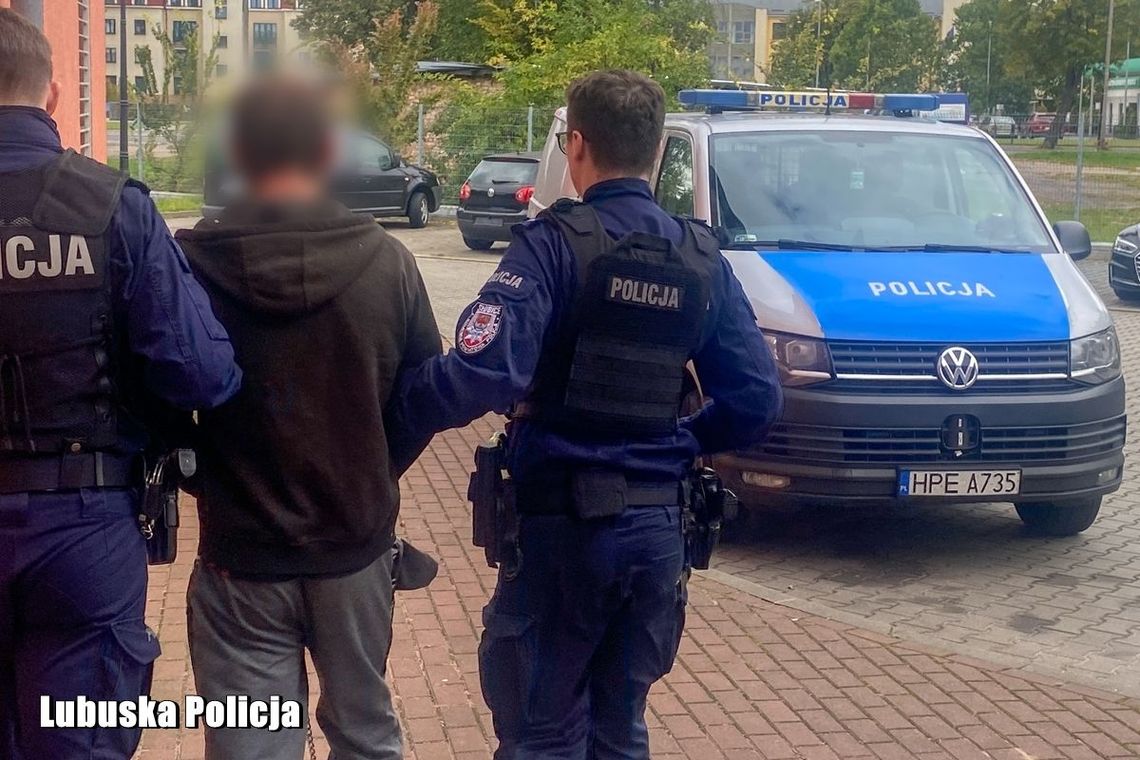 Zatrzymany mimo trzech sądowych zakazów prowadzenia pojazdów