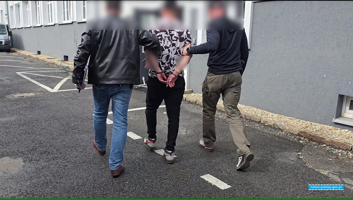 Zatrzymany po kradzieży rozbójniczej w lubańskim dyskoncie