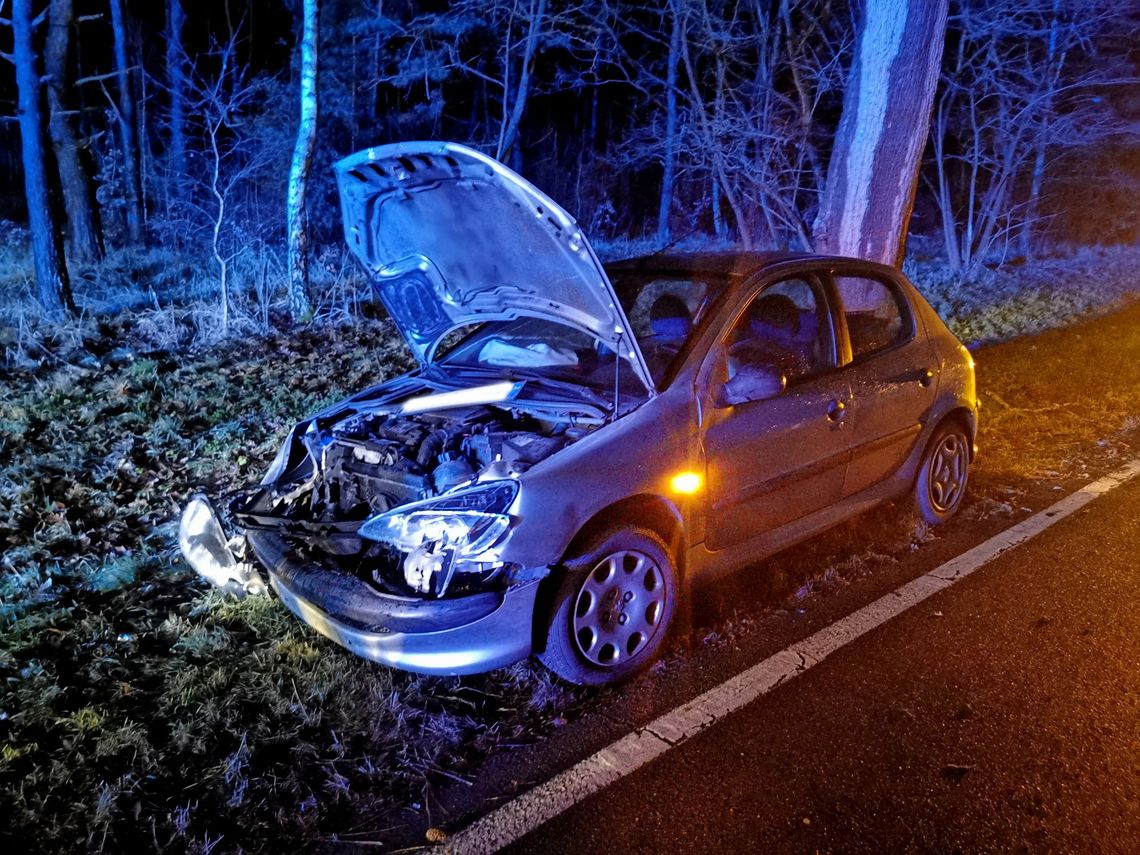 Zderzenie auta z ciągnikiem na DK29.