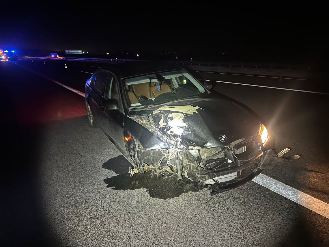 Zderzenie dwóch samochodów na S3. Jedna osoba trafiła do szpitala