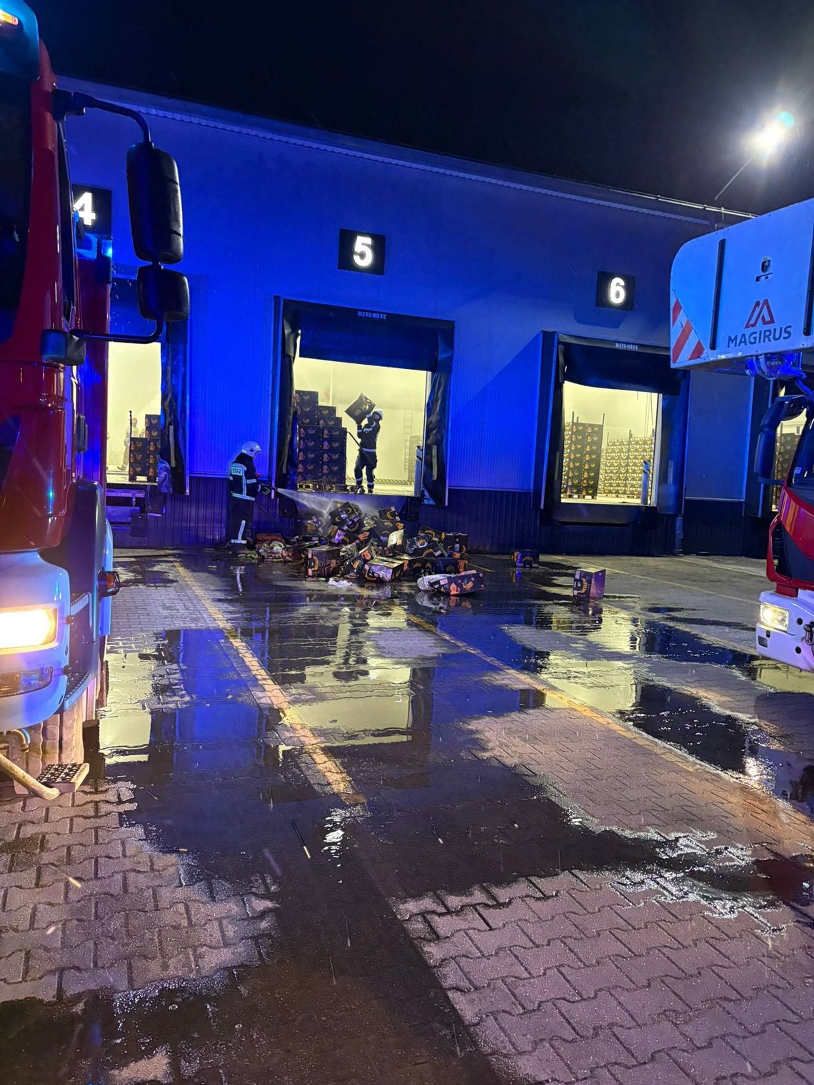 Zgorzelec: pożar w obiekcie magazynowym