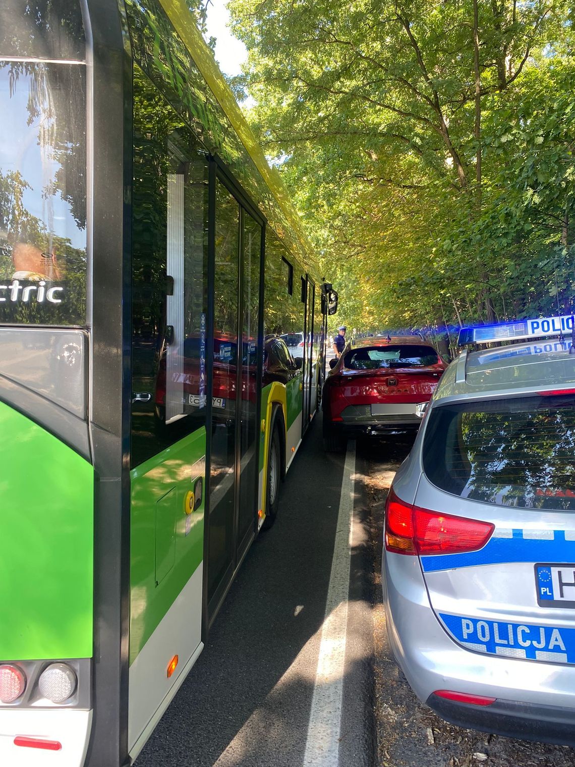 Zielona Góra: kierowca odpowie za utrudnianie ruchu